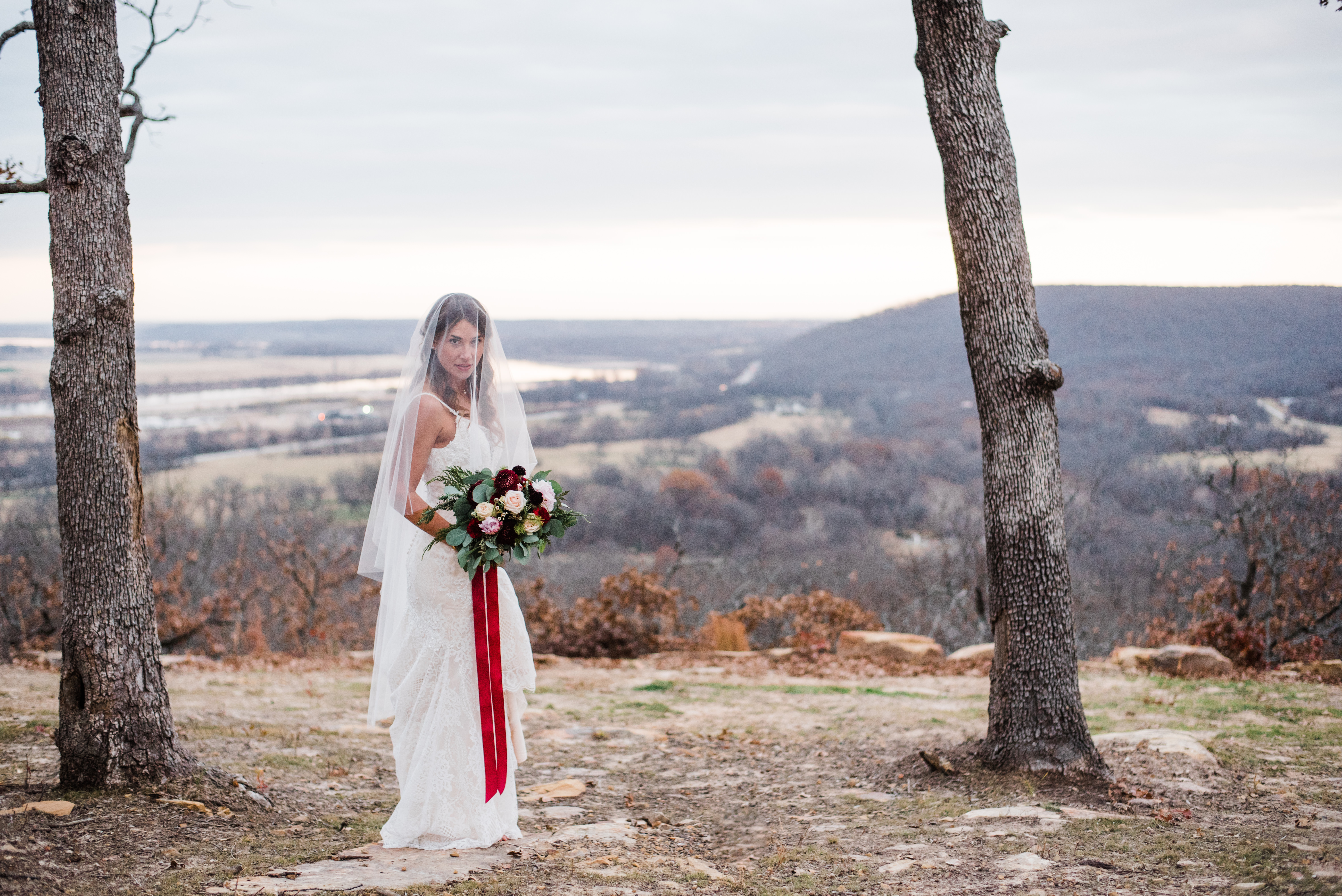 dream point ranch wedding Oklahoma bride Tulsa photographer ruby wedding blush navy mountain